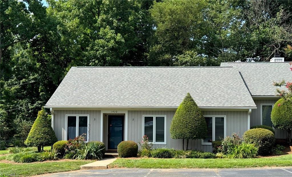 Grantland Pl, Greensboro, NC 27410