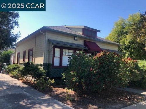 1004 Court St, Martinez, CA, 94553-1733 | Card Image