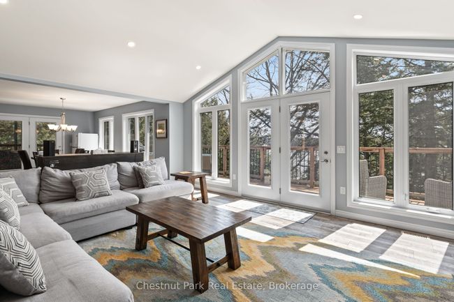 5989 Kennisis Lake Rd, House other with 3 bedrooms, 2 bathrooms and 6 parking in Haliburton ON | Image 9