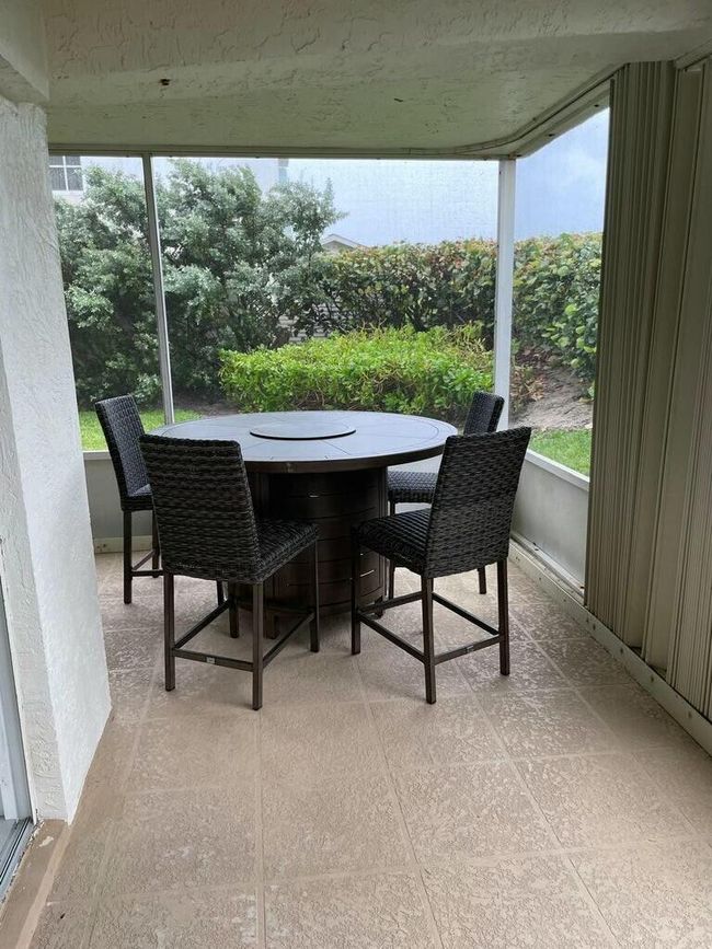 APT-111 - 10980 S Ocean Dr, Condo with 2 bedrooms, 2 bathrooms and null parking in Jensen Beach FL | Image 13