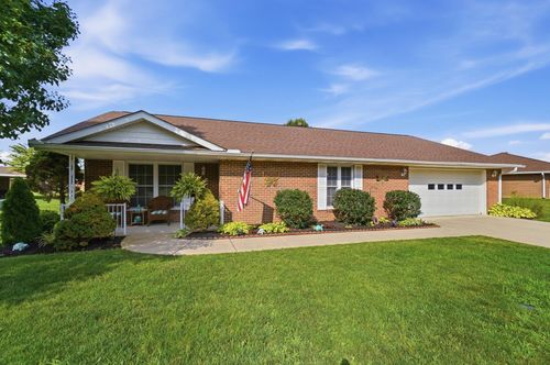 630 Elaine Dr, West Jefferson, OH, 43162-1483 | Card Image