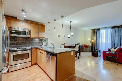 206-817 15 Ave Sw, Calgary, AB, T2R0H8 | Card Image