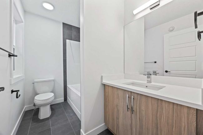 501 Corner Meadows Way Ne, House other with 3 bedrooms, 3 bathrooms and 4 parking in Calgary AB | Image 43