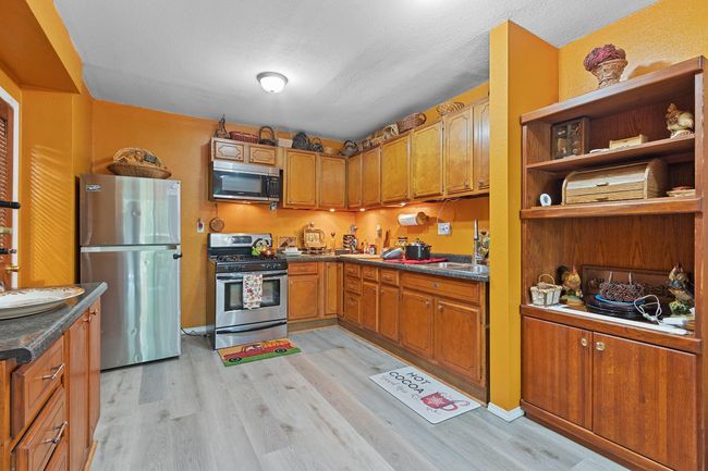 524 N 10 Th St, House other with 4 bedrooms, 2 bathrooms and null parking in Manitowoc WI | Image 15