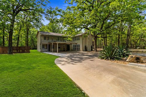 21 Red Oak Cir, Pointblank, TX, 77364-7340 | Card Image