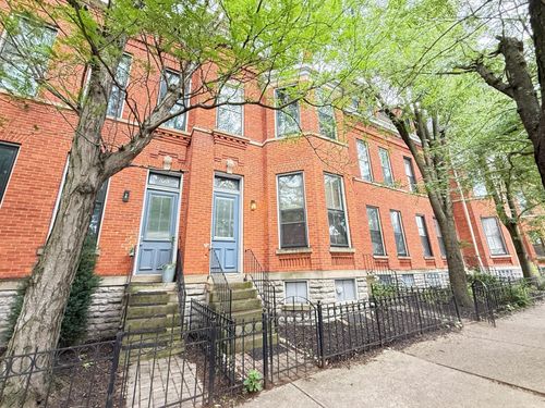 822 Scott St, Covington, KY, 41011-2446 | Card Image