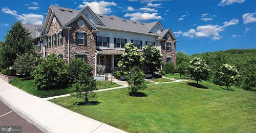 713 Ridgeview Ct, SELLERSVILLE, PA, 18960-2887 | Card Image