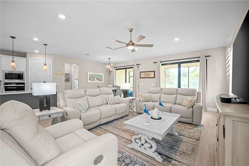 3874 White Alder Way, Vero Beach, FL, 32967-6126 | Card Image