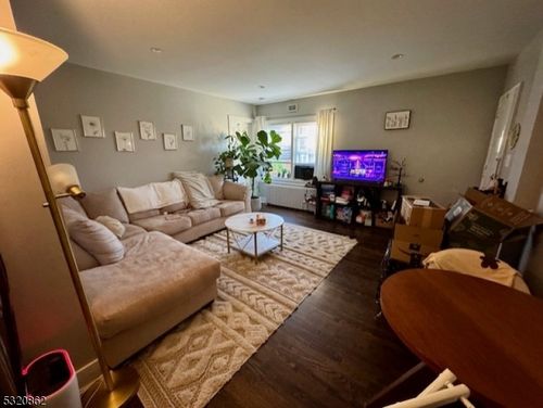 2-7 Beech Spring Dr, Summit, NJ, 07901 | Card Image