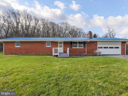 18029 Northwestern Tpke, ELK GARDEN, WV, 26717-9493 | Card Image