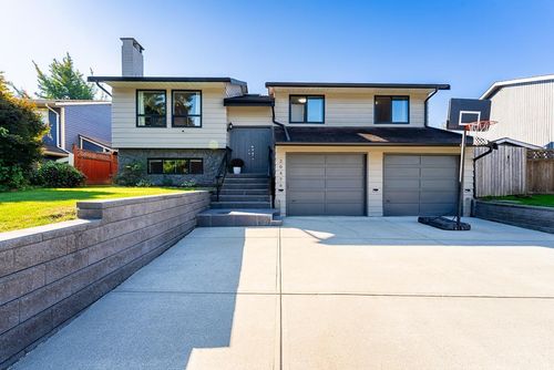 20476 Telegraph Trail, Langley, BC, V1M1A7 | Card Image