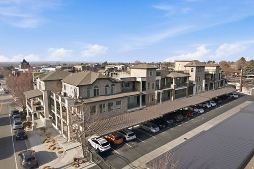 a202-2369 E Murray Holladay Rd, Holladay, UT, 84117-4675 | Card Image