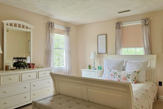 98 Robinette Rd, House other with 4 bedrooms, 3 bathrooms and 6 parking in Stoughton MA | Image 32