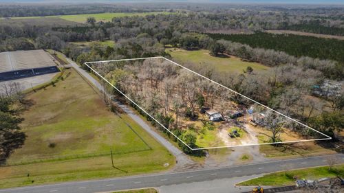 18040 Blue Star Hwy, QUINCY, FL, 32351-7163 | Card Image