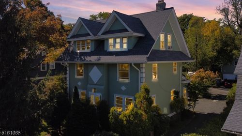 135 Mountain Ave, West Caldwell, NJ, 07006-7931 | Card Image