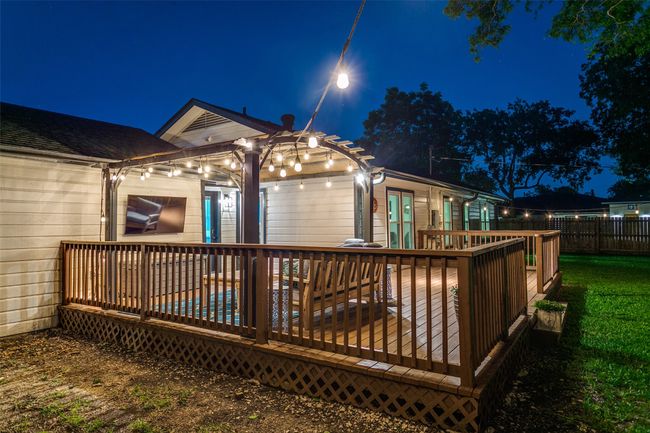 854 E Wall St, House other with 3 bedrooms, 2 bathrooms and null parking in Grapevine TX | Image 35