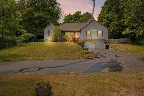 115 Springhill Ave, Bridgewater, MA, 02324-3143 | Card Image