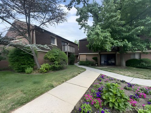316 Meadow Woods Ln, Lawrence, NJ, 08648-4234 | Card Image