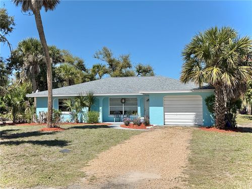 715 Holly Rd, Vero Beach, FL, 32963-1304 | Card Image