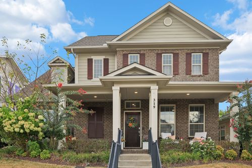319 Tanglewood Ln, Hendersonville, TN, 37075-1475 | Card Image