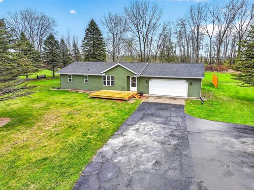 W3903 Adolph Road, Black Creek, WI, 54165 | Card Image