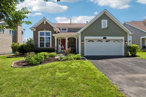 1322 Pennsbury Ln, Aurora, IL, 60502-6995 | Card Image
