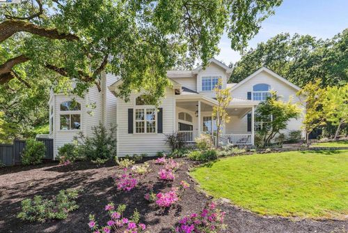 1617 Campesino Ct, Alamo, CA, 94507-2616 | Card Image