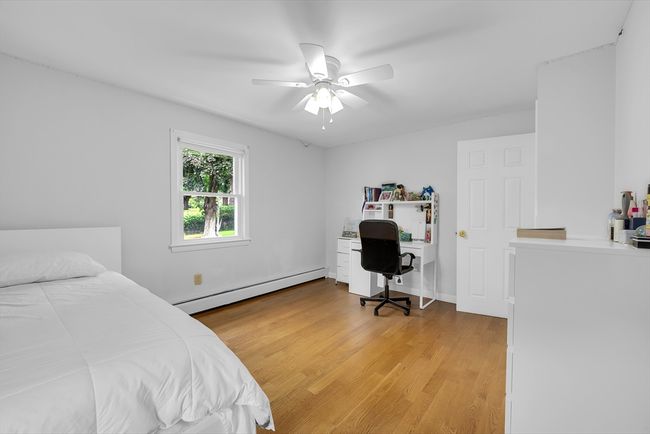 21 Crestfield Ln, House other with 3 bedrooms, 2 bathrooms and 5 parking in Leominster MA | Image 15