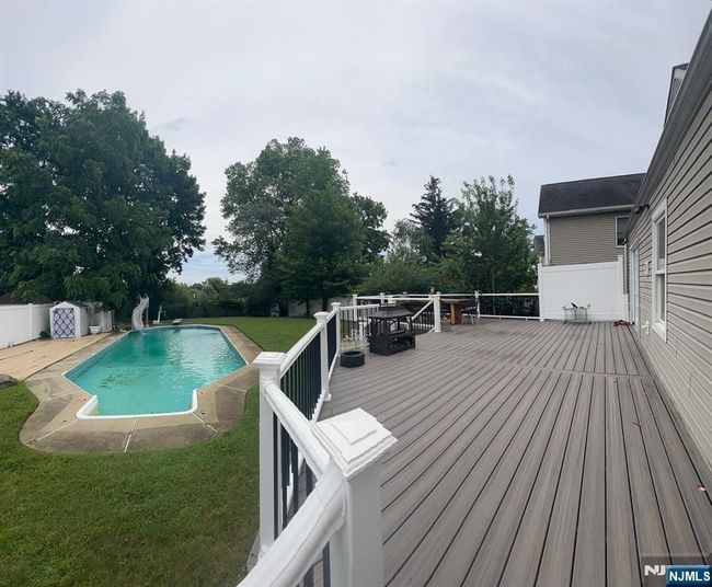 1637 Broad St, House other with 3 bedrooms, 2 bathrooms and null parking in Bloomfield NJ | Image 8
