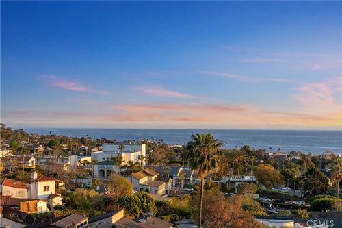535 Mystic Way, Laguna Beach, CA, 92651-1922 | Card Image