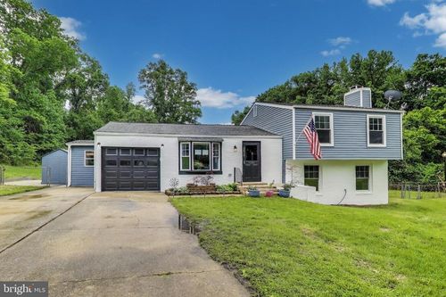3610 Wayneswood Rd, FORT WASHINGTON, MD, 20744-1354 | Card Image