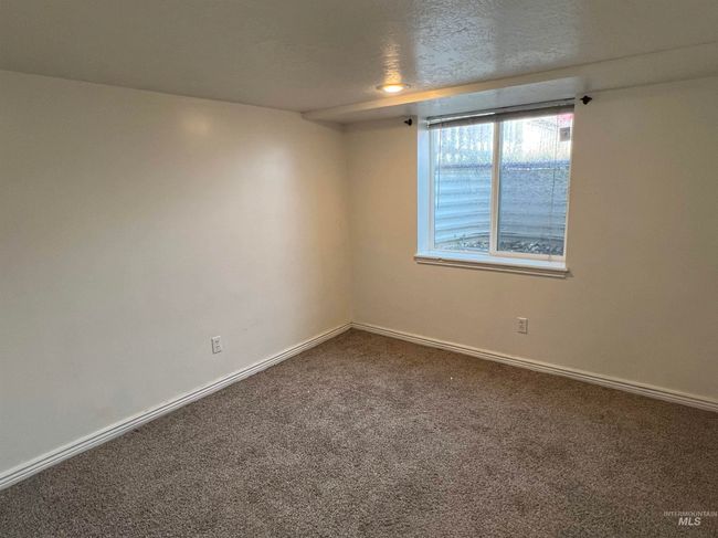 3500 W Overland Rd, Home with 5 bedrooms, 3 bathrooms and 5 parking in Boise ID | Image 36