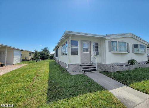 10 Hay St, ALVA, FL, 33920-5585 | Card Image