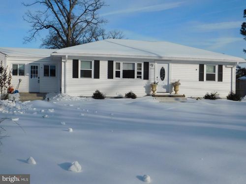 6421 Inwood Dr, Springfield, VA, 22150-1127 | Card Image