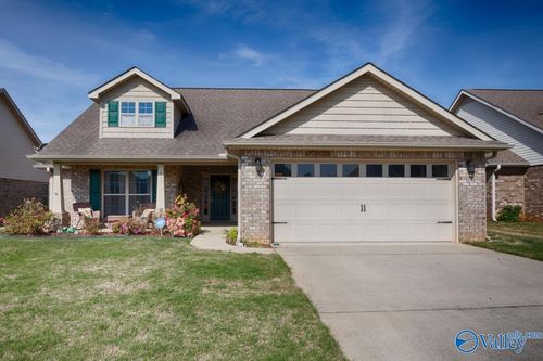 207 High Green Dr, Madison, AL, 35757-7573 | Card Image