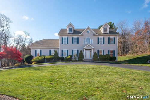 2111 Jennifers Dr, Guilford, CT, 06437-1378 | Card Image