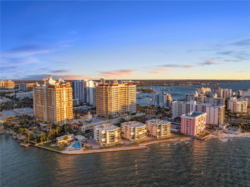 apt-402-101 Sunset Dr, Sarasota, FL, 34236-5576 | Card Image