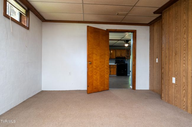 121 Dee Runion Rd, House other with 2 bedrooms, 2 bathrooms and null parking in Jonesborough TN | Image 15