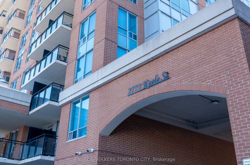 711-2772 Keele Street, North York, ON, M3M0A3 | Card Image