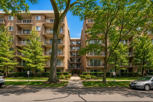 1a-411 Ashland Ave, River Forest, IL, 60305-1852 | Card Image