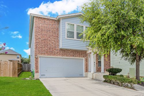 7419 Monets Gdn, San Antonio, TX, 78218-3101 | Card Image