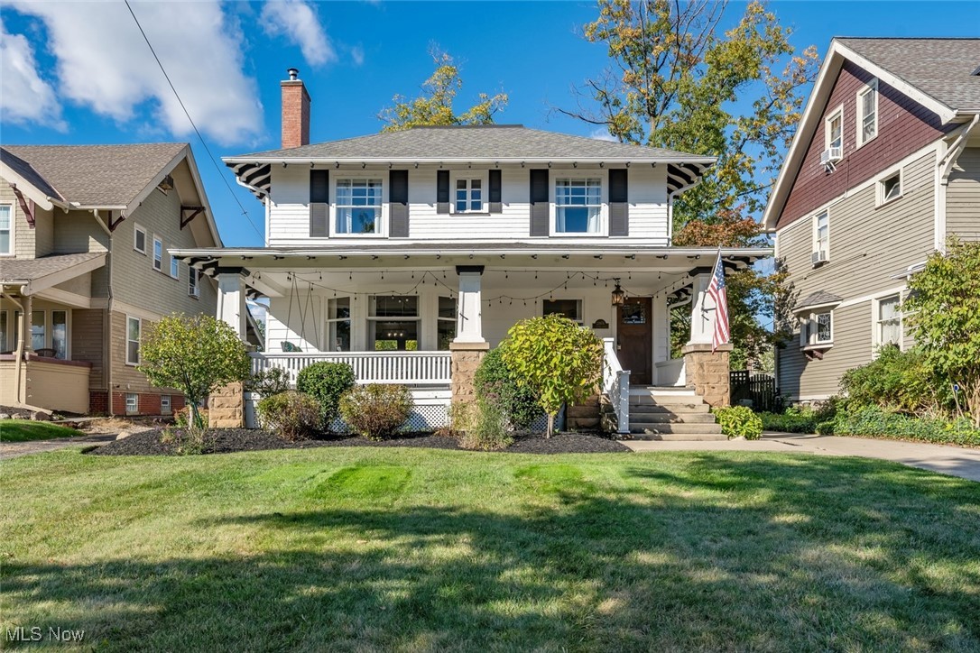 Clifton Blvd, Lakewood, OH 44107
