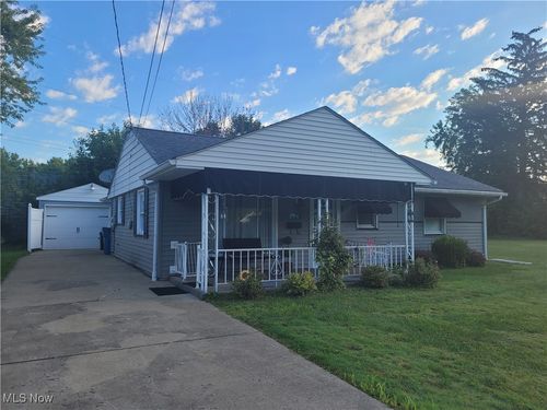 294 Louis Ave, Girard, OH, 44420-3039 | Card Image
