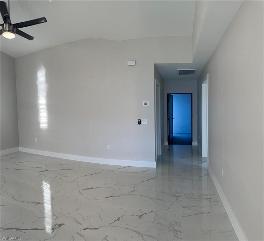 Residential Lease in LEHIGH ACRES 2