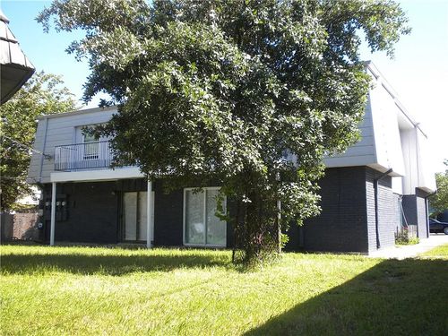 130-302 Carmen Ct, Austin, TX, 78752-2538 | Card Image