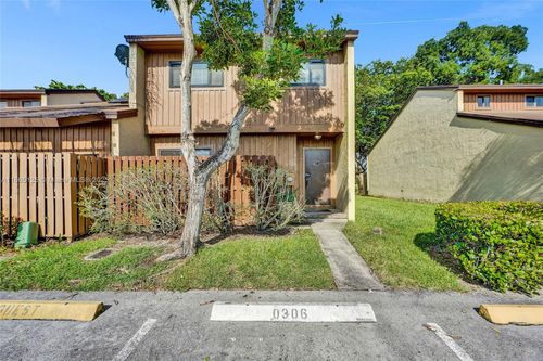 4163 Sw 85th Ave, Davie, FL, 33328-2940 | Card Image