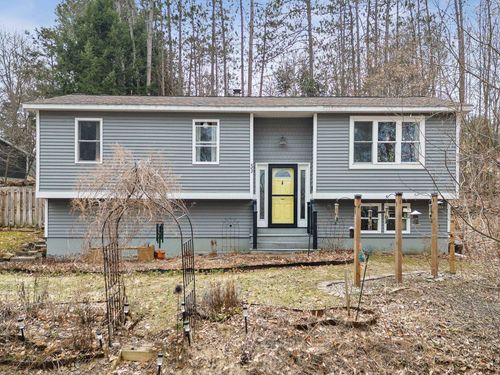 53 Sandhill Rd, Fairfax, VT, 05454-9564 | Card Image