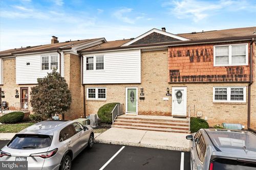 4-30 Farm Rd, Hillsborough, NJ, 08844-4419 | Card Image