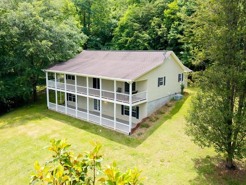 201 Tahlequah Rdg, Hayesville, NC, 28904-9278 | Card Image