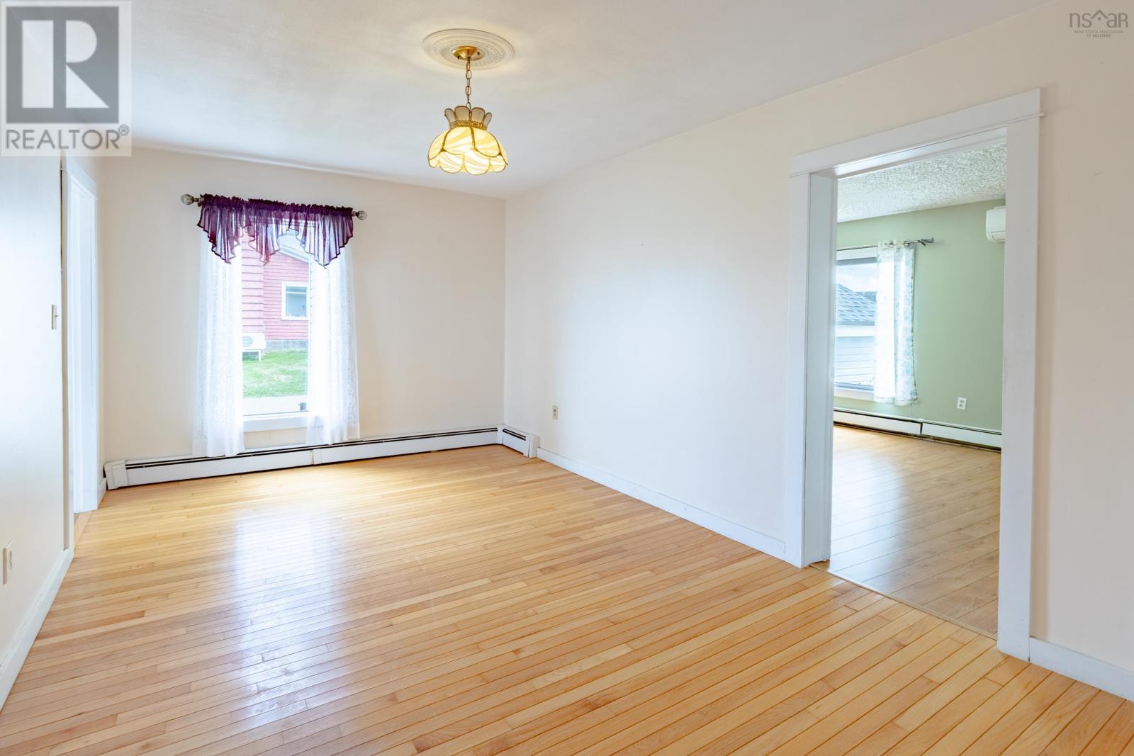 Residential in Comeauville 5